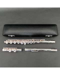 Flauta Transversal 16 Chaves Yamaha Japão Mod. YFL 211S Corpo e Chaves Acabamento Prata (Usada) (Padrão)